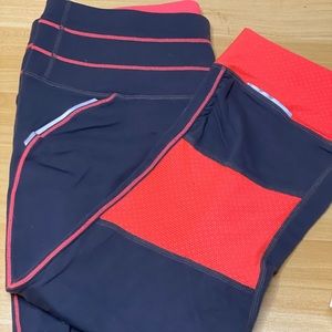 Athleta Crop Leggings